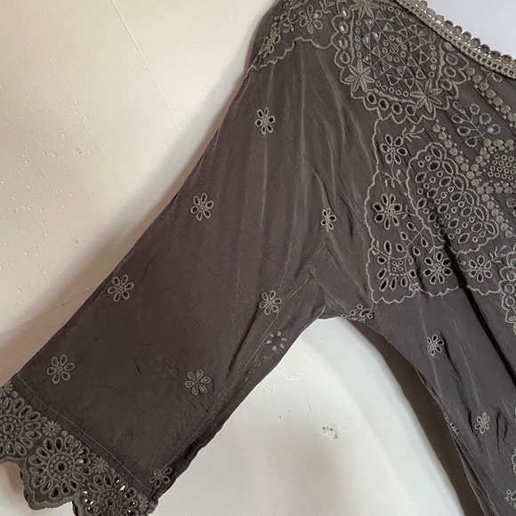 Johnny Was Bohemian Embroidered eyeletTop Med Blouses
